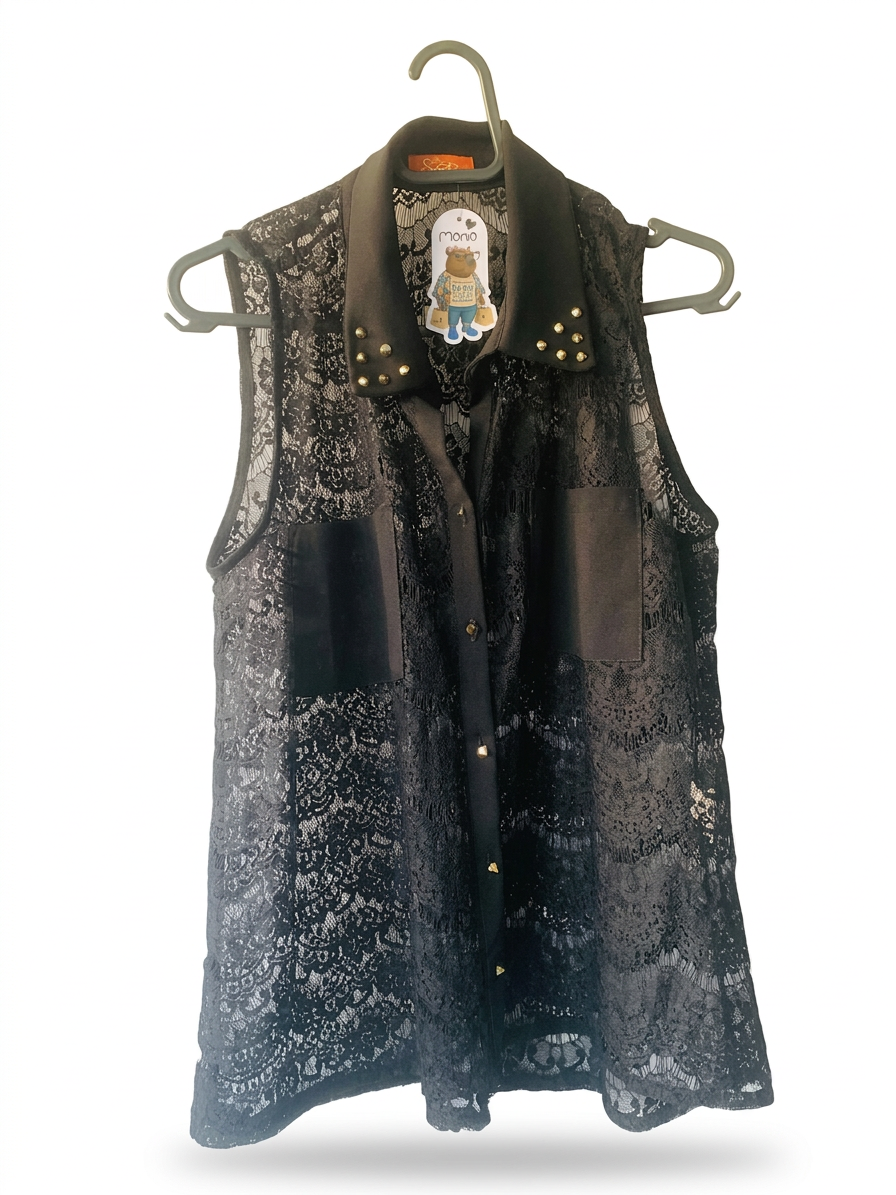 Blusa Regata de Renda