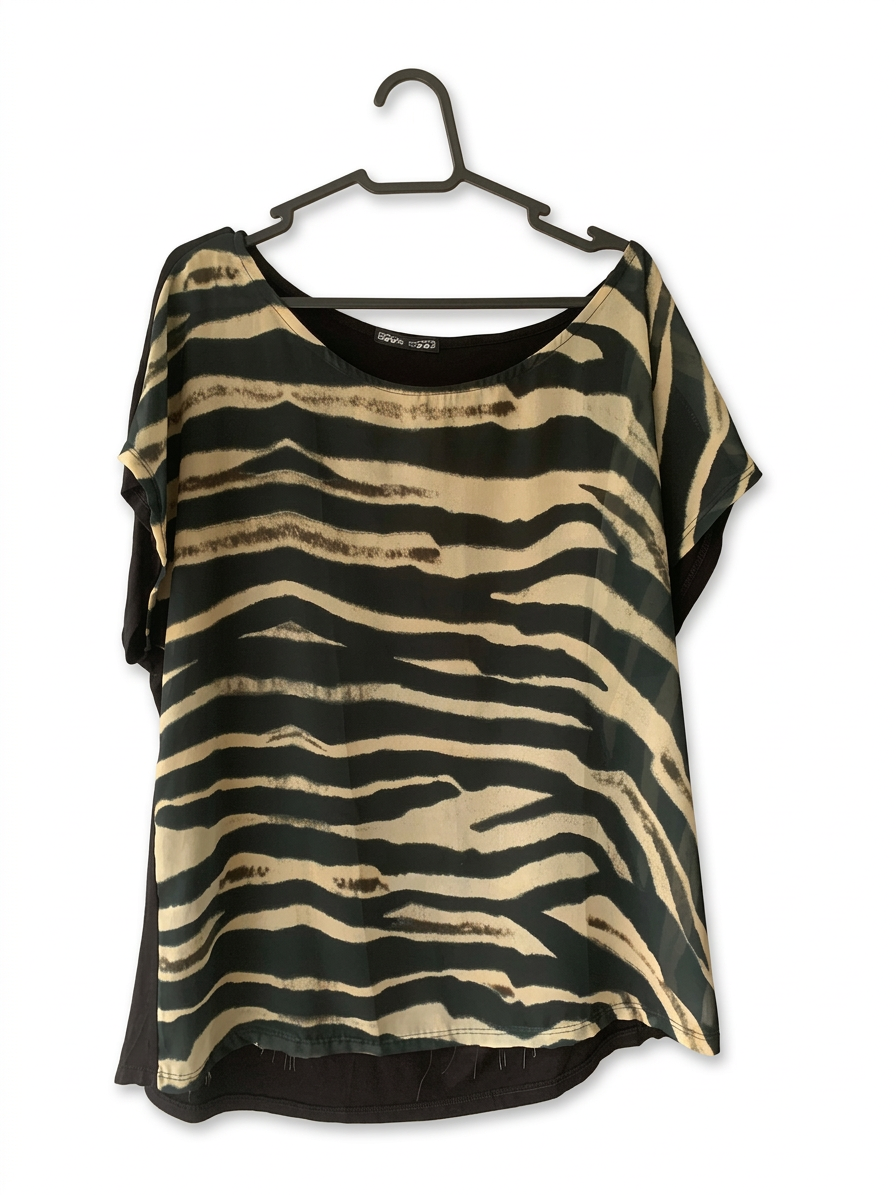 Blusa de Viscolycra e Crepe